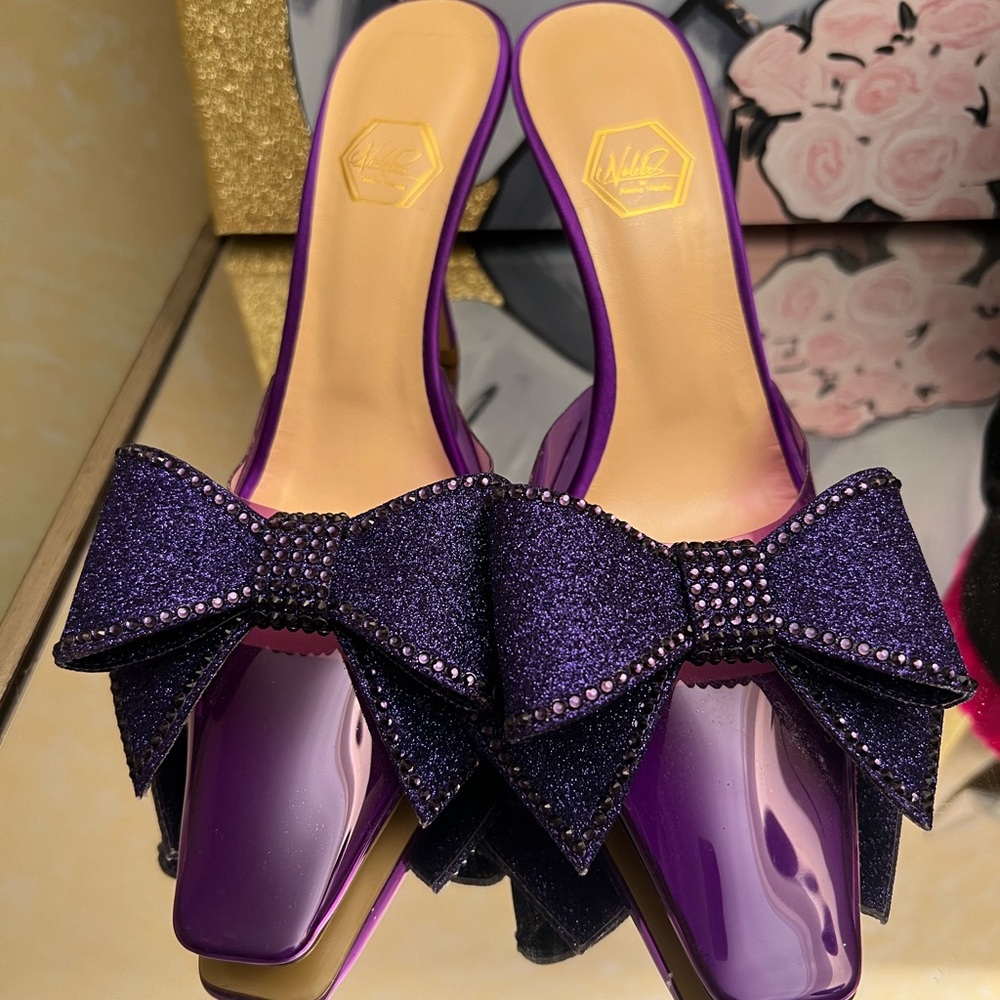 Nalebe shoes